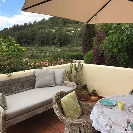 Belvilla By Oyo Casa Kola *